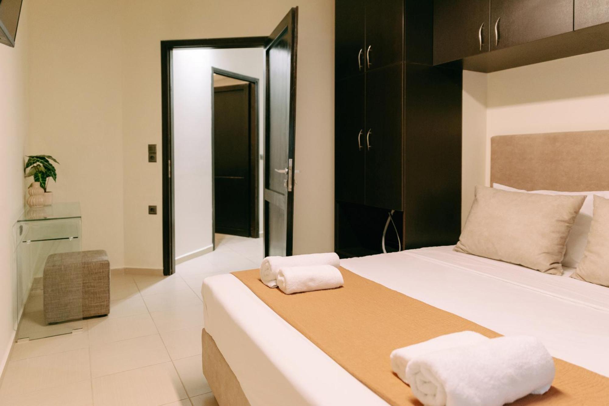 Ismini City Center Apartment Heraklion  Ngoại thất bức ảnh
